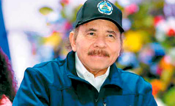 Casi 77% de la población aprueba gestión del presidente Daniel