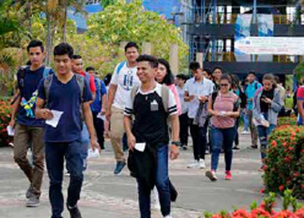 JS-19 de Julio lucha y trabaja por la paz