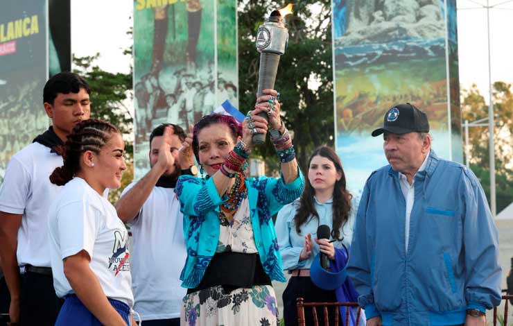 Antorcha Libertaria recorre la Patria Azul y Blanco