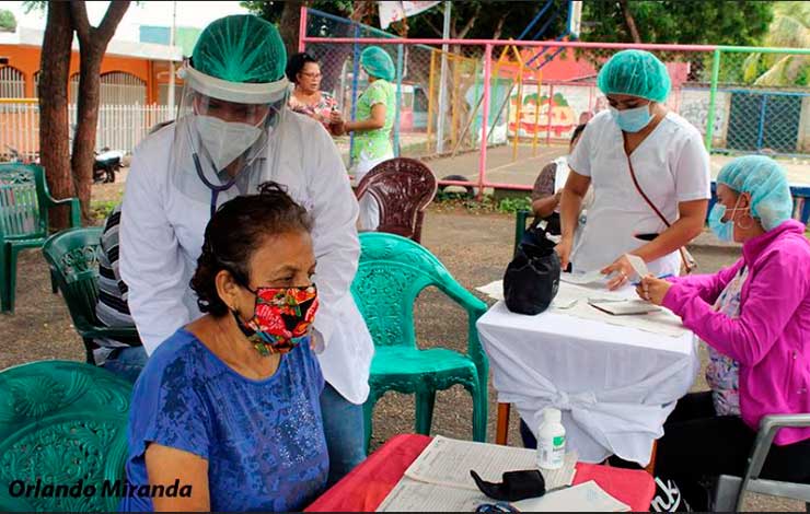Más de 140,000 familias de 2,392 barrios y comunidades en todo el país recibirán atención médica general y especializada durante la semana del 9 al 14 de febrero, a través de 1,430 ferias de salud y clínicas móviles. La programación incluye 74 ferias de salud con atención de especialistas, realización de mamografías y ultrasonidos de mamas, a través de la estrategia “Mi Hospital en mi Comunidad”.