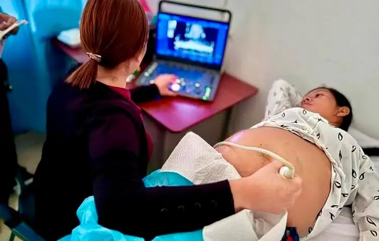 Mega ferias de salud en conmemoración del Día Internacional de la Mujer